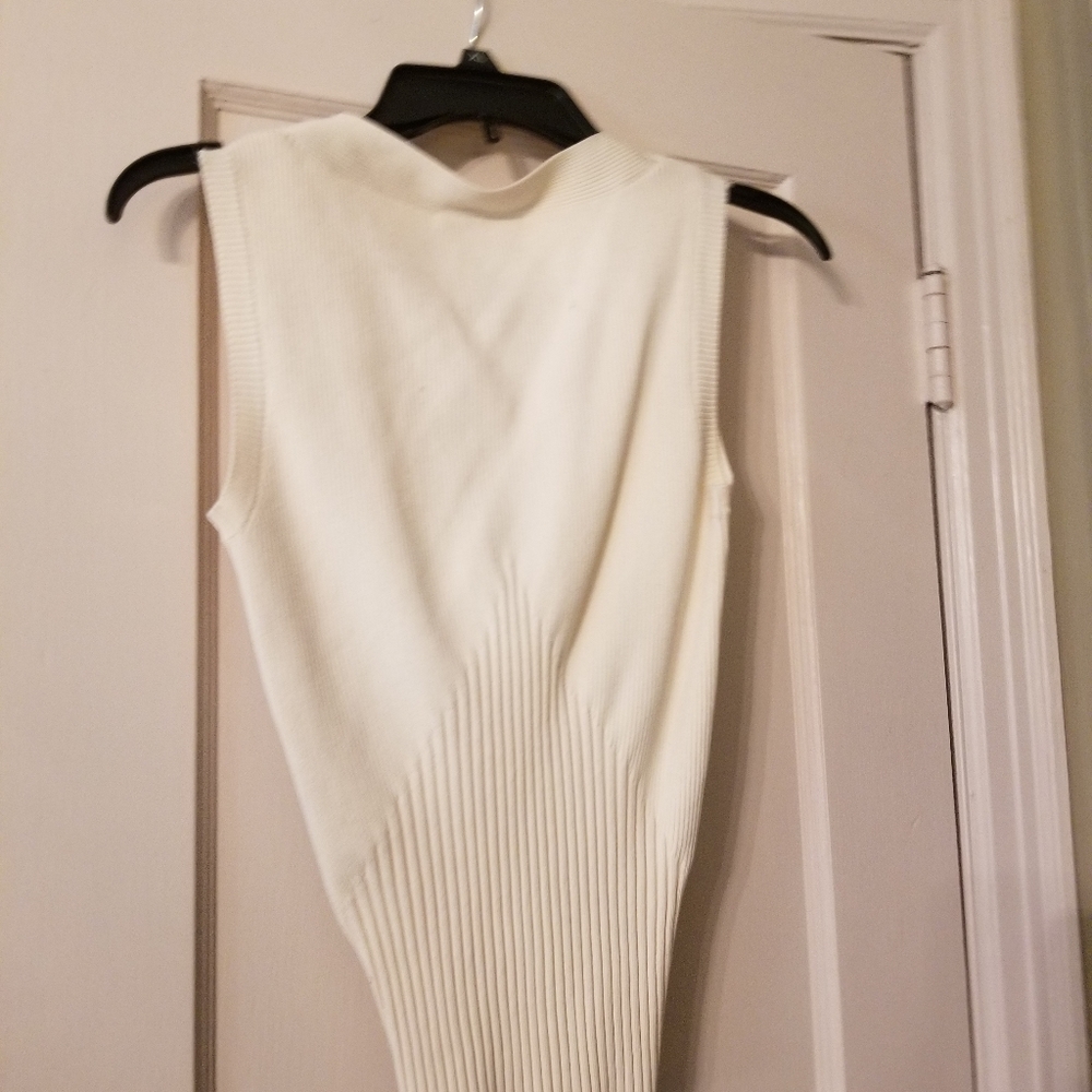 Cache sleeveless sweater